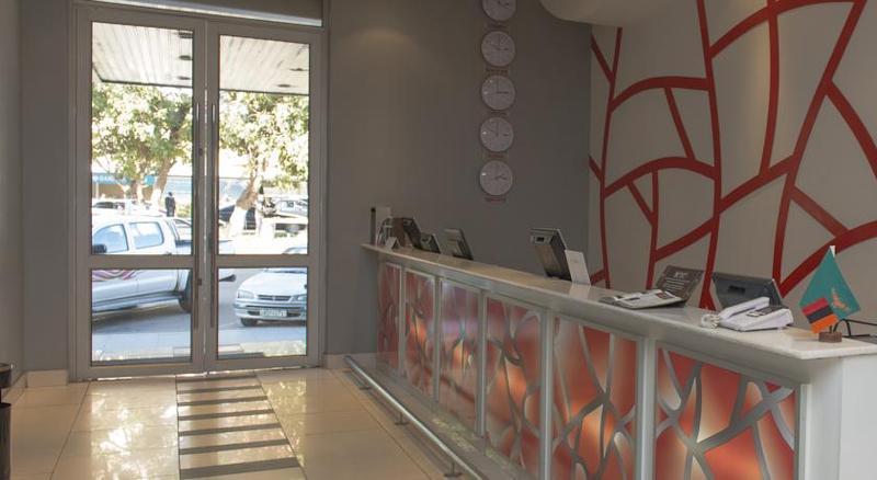 Protea Hotel By Marriott Lusaka Cairo Road Exterior photo
