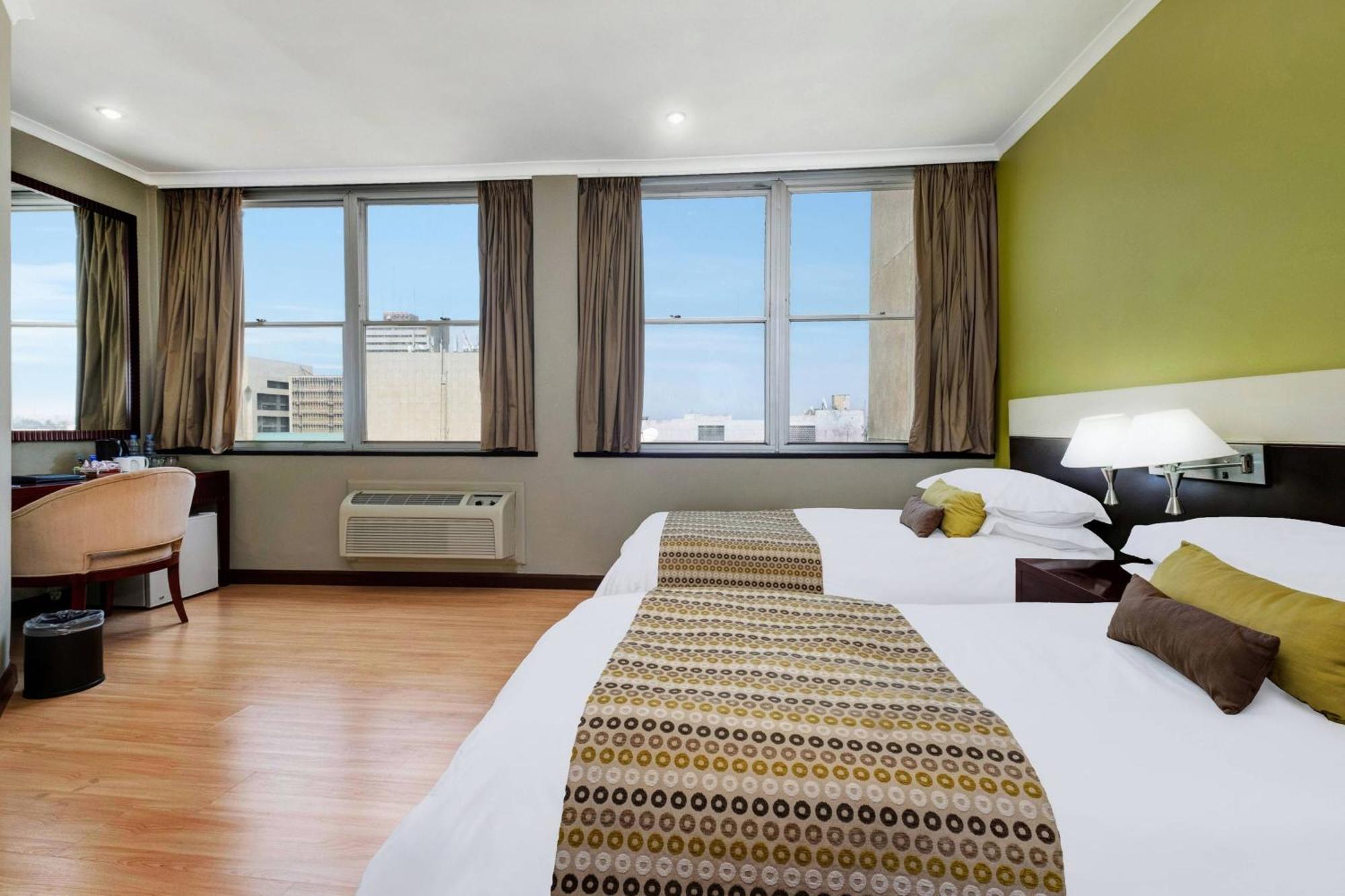 Protea Hotel By Marriott Lusaka Cairo Road Exterior photo