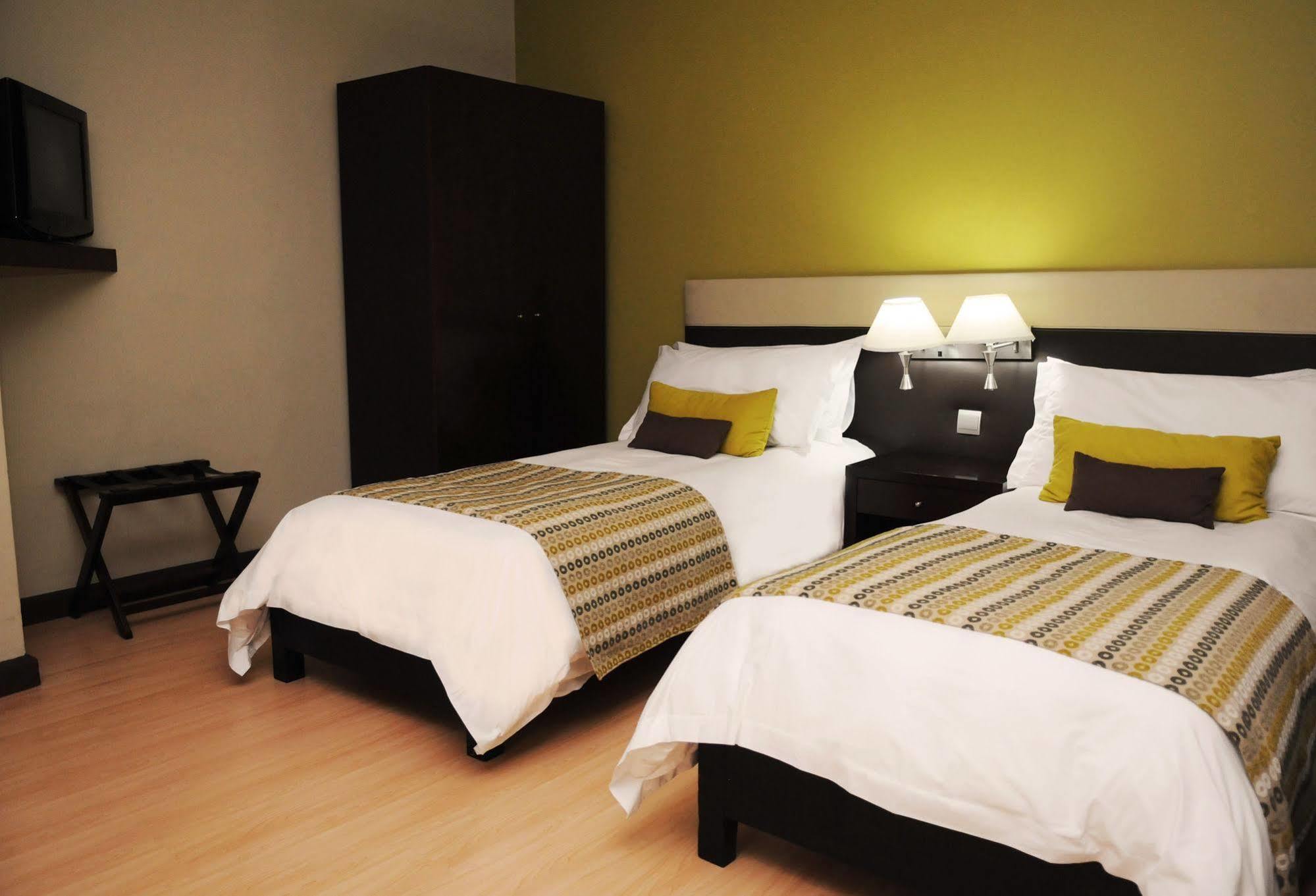 Protea Hotel By Marriott Lusaka Cairo Road Exterior photo